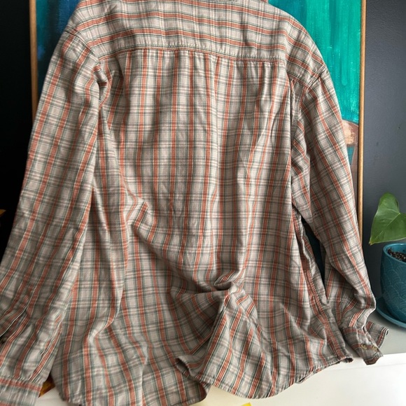 Levi's Tan and Orange Plaid Casual Shirt XL - Picture 13 of 16